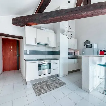 Appartement Guestready - Skylined Retreat In Centre Lyon