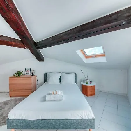 Guestready - Skylined Retreat In Centre *